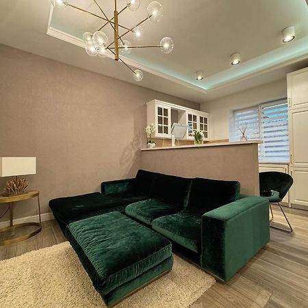 Apartament De Lux Central サトゥ・マーレ エクステリア 写真